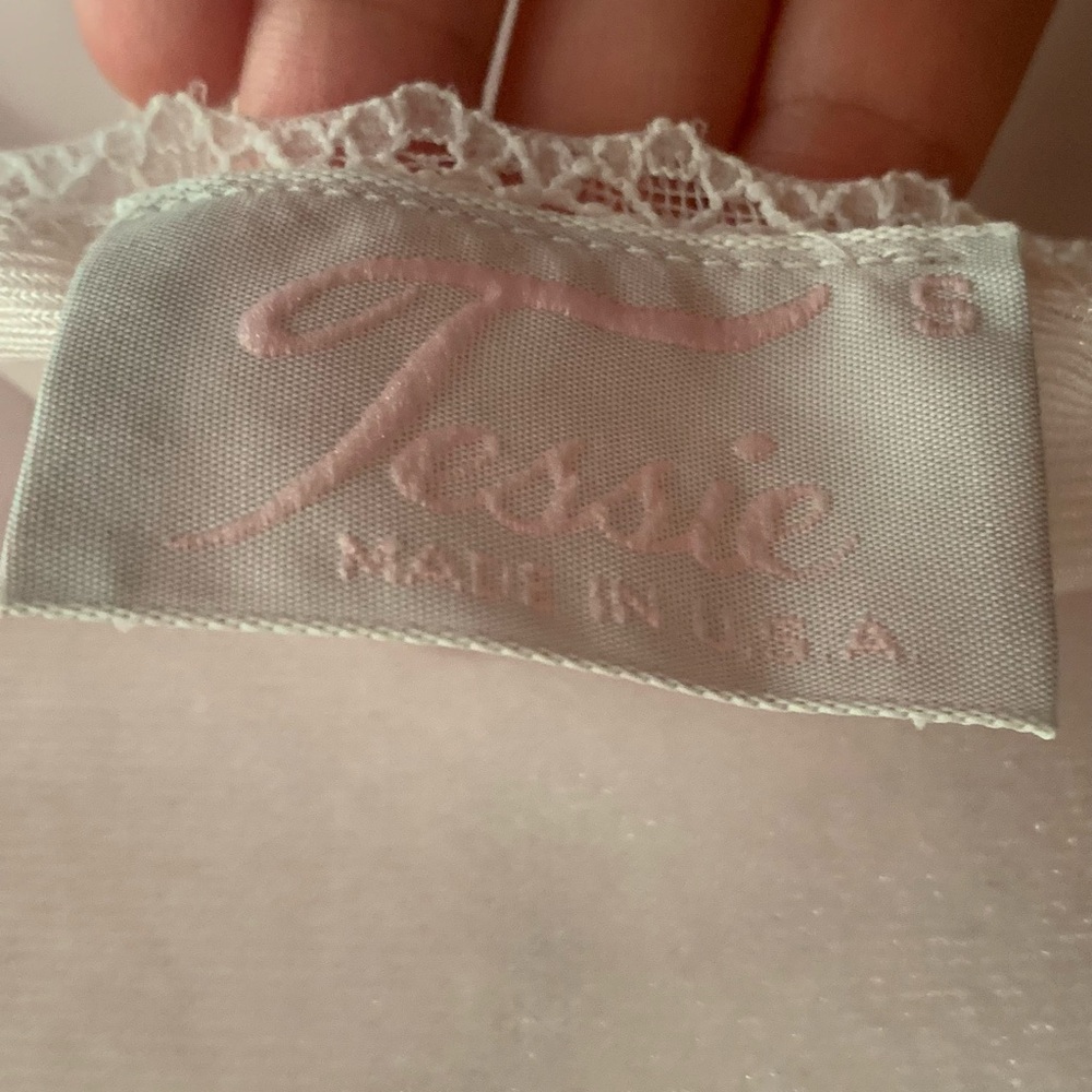 vintage 80’s lace trim pink camisole size S - Picture 5 of 6